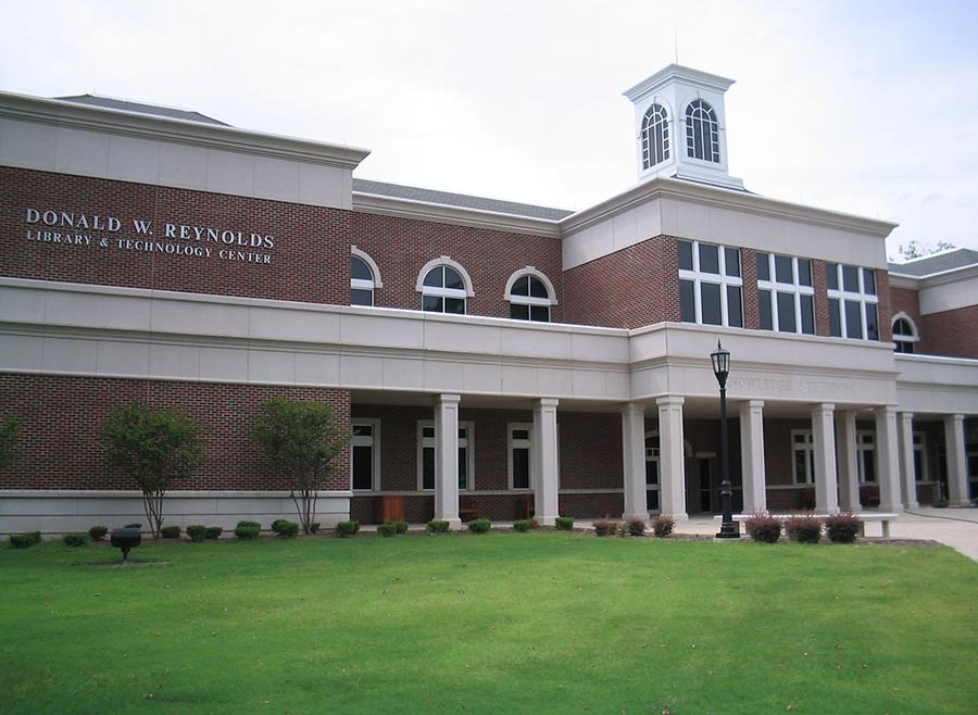 Donald W. Reynolds Library at Philander Smith College